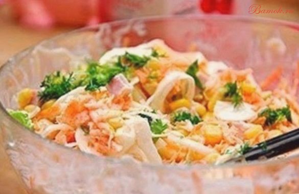 Простой салатик с омлетом