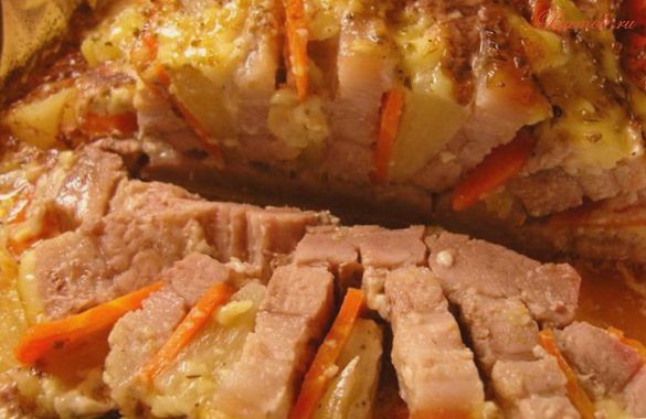 Свинина-книжка с морковью и ананасом Свинина-книжка с морковью и ананасом