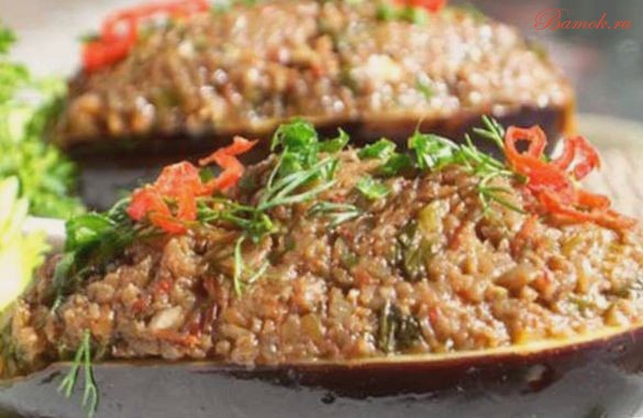 Телятина тушеная по-румынски с сельдереем