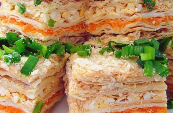 Уникальный слоеный салат «Наполеон»
