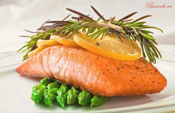 Семга запеченная с лимоном и розмарином Семга запеченная с лимоном и розмарином