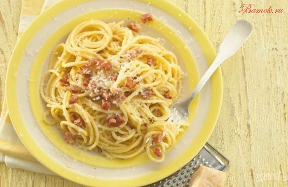 Спагетти «Карбонара» со сливками из мультиварки