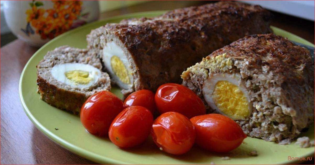 Мясной рулет с яйцом, приготовленный по рецепту из детского сада