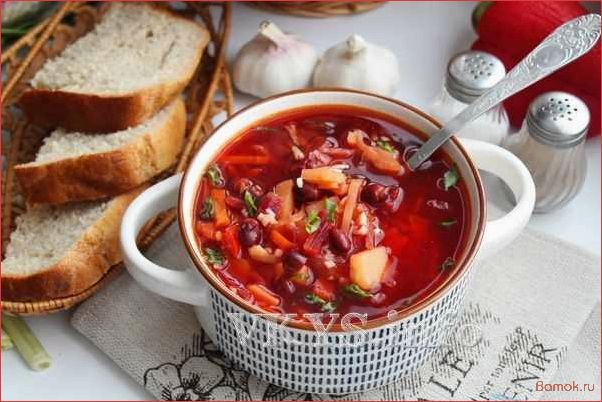 Как приготовить вкусный борщ с консервированной фасолью — лучший рецепт для быстрого обеда