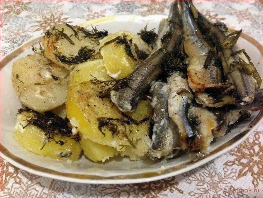 (рецепт, приготовления, сочной, ароматной, мойвы) Рецепт приготовления сочной и ароматной мойвы с картошкой в духовке