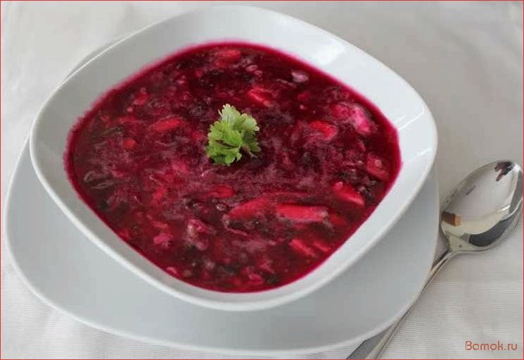(приготовление, вкусного, освежающего, сладкого, холодника) Приготовление вкусного и освежающего сладкого холодника с использованием сезонных фруктов и ягод