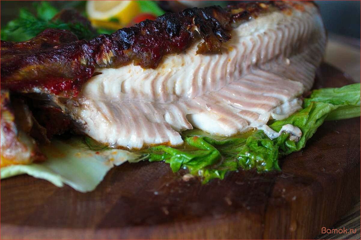 Осетрина запеченная в духовке — нежное мясо рыбы с хрустящей корочкой и ароматными специями