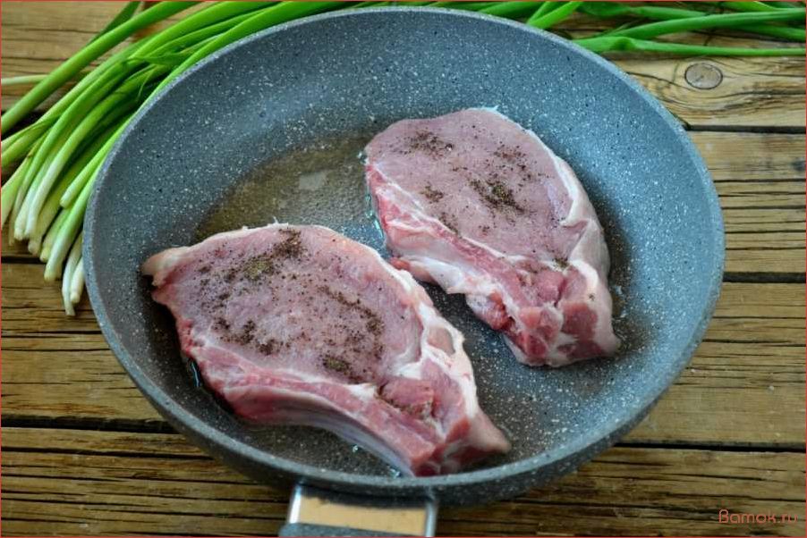 (приготовить, сочную, отбивную, свинины, косточке) Как приготовить сочную отбивную из свинины на косточке — рецепт и секреты