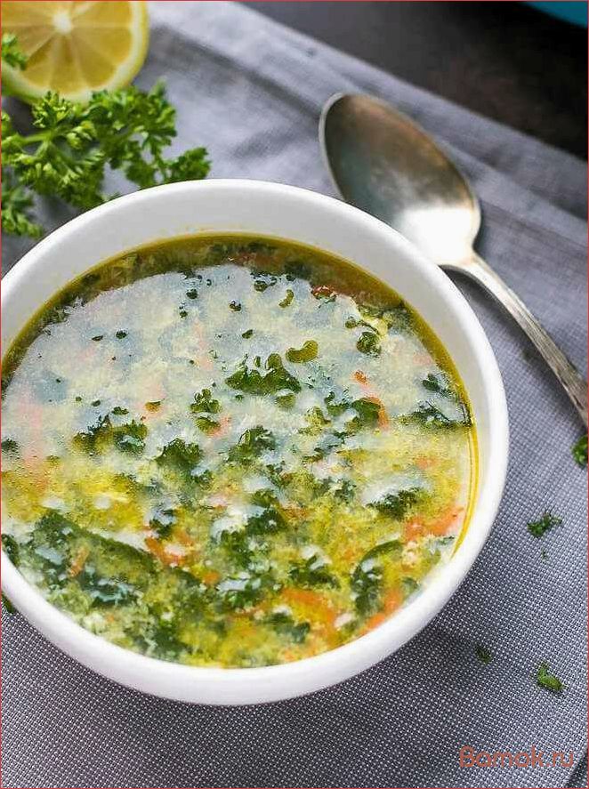 Вкусный и полезный рецепт супа из щавеля на основе ароматного куриного бульона