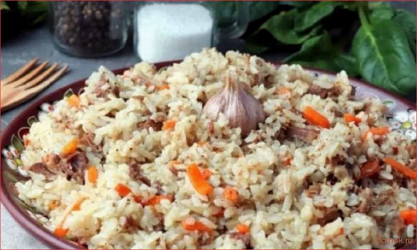 Рис с тушенкой — простой и питательный рецепт