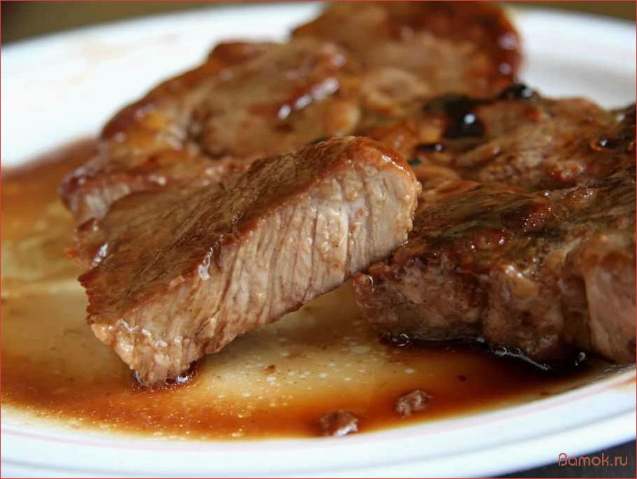 Тушеная свиная корейка — лучший рецепт приготовления в домашних условиях