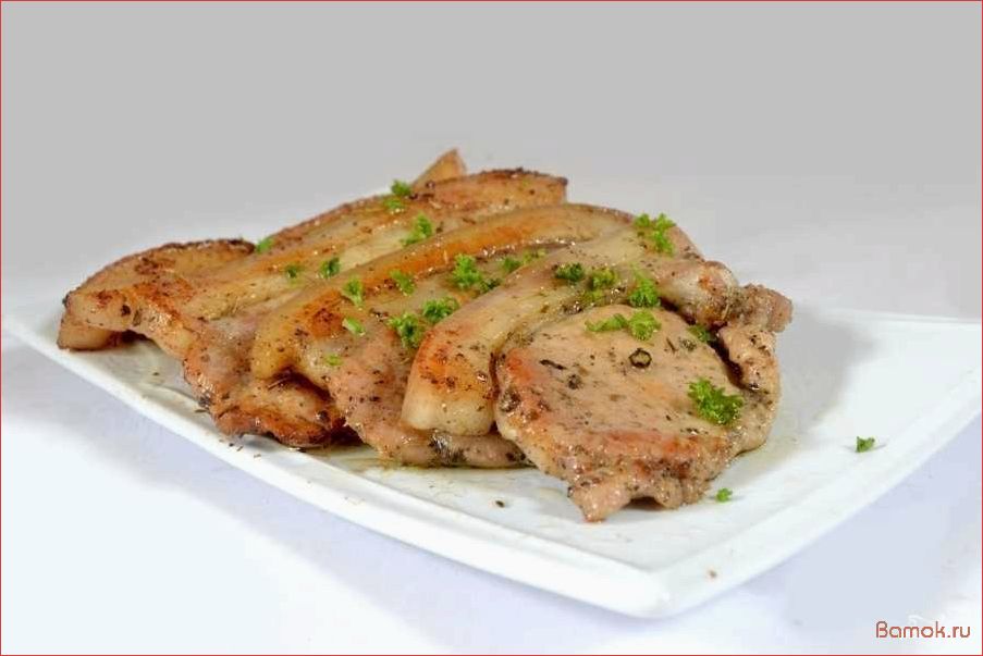 Тушеная свиная корейка — лучший рецепт приготовления в домашних условиях