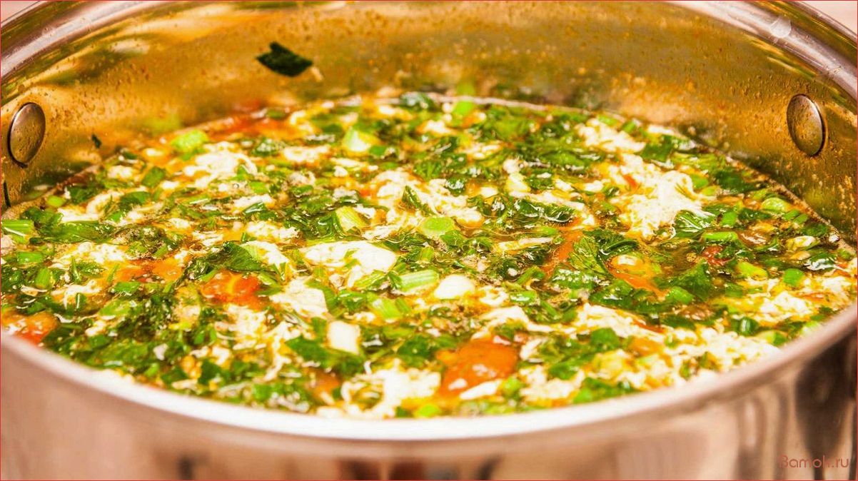 Вкусный и питательный яичный суп с помидорами — отличный выбор для обеда или ужина!